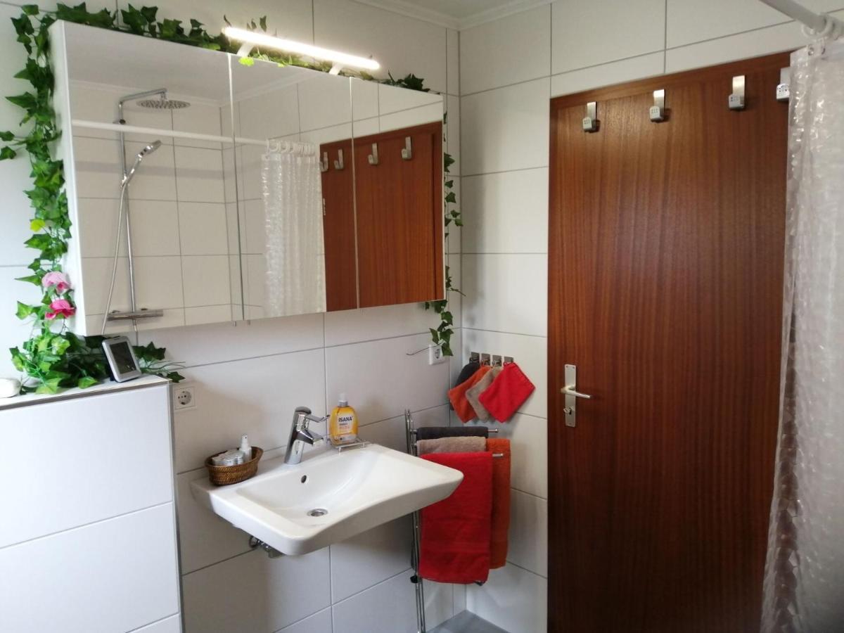 Apartmán Sunny Flat In Bad Driburg With Garden Exteriér fotografie